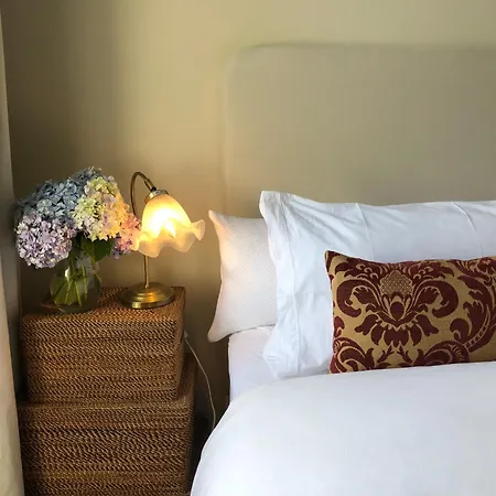 Panzió La Pommeraie Champsecret, Lower Normandy 4*