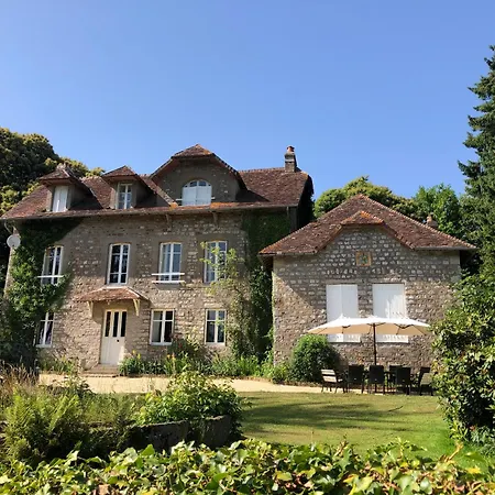 La Pommeraie Champsecret, Lower Normandy Bed & Breakfast *