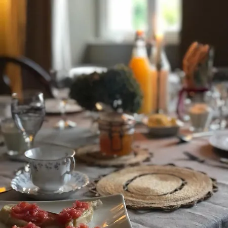 Panzió La Pommeraie Champsecret, Lower Normandy 4*