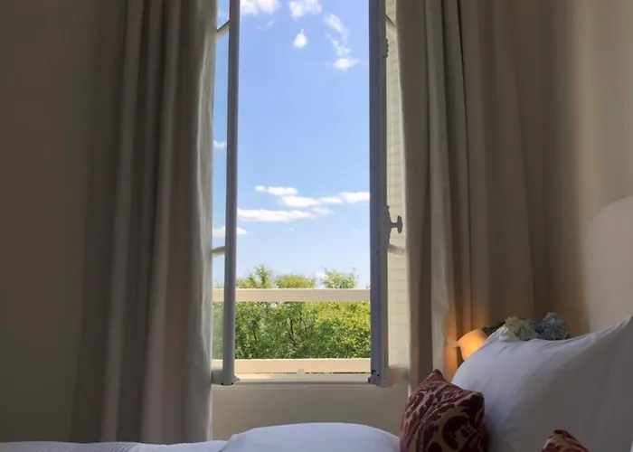 ベッド・アンド・ブレックファスト La Pommeraie Champsecret, Lower Normandy 4*