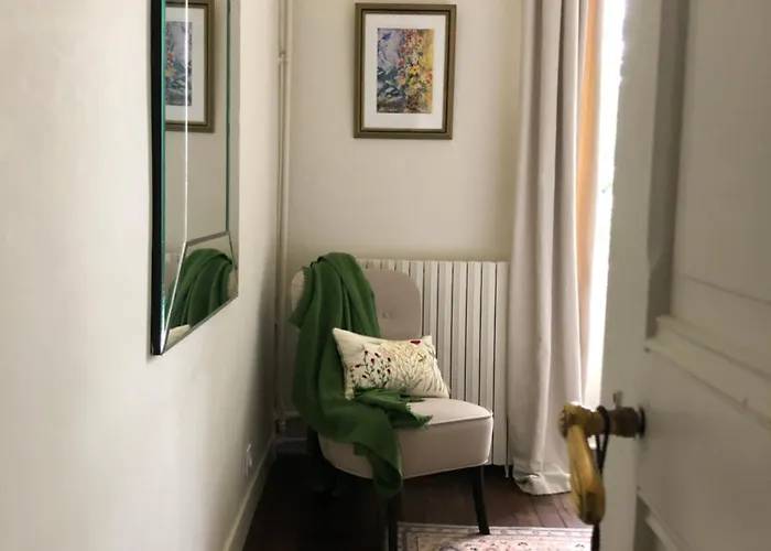 ベッド・アンド・ブレックファスト La Pommeraie Champsecret, Lower Normandy 4*